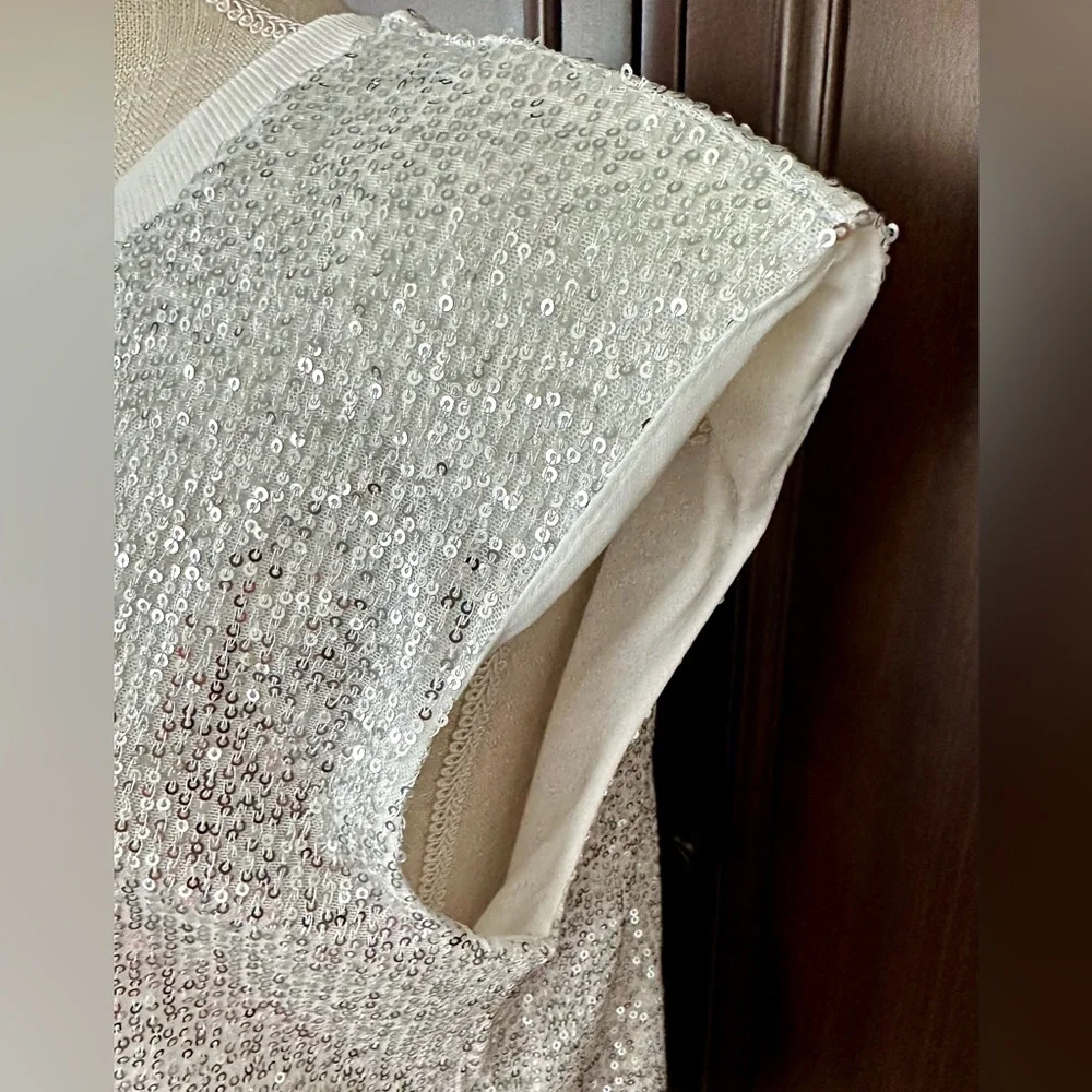 New White/silver Sequin Top with Shoulder Pads - Picture 6 of 10